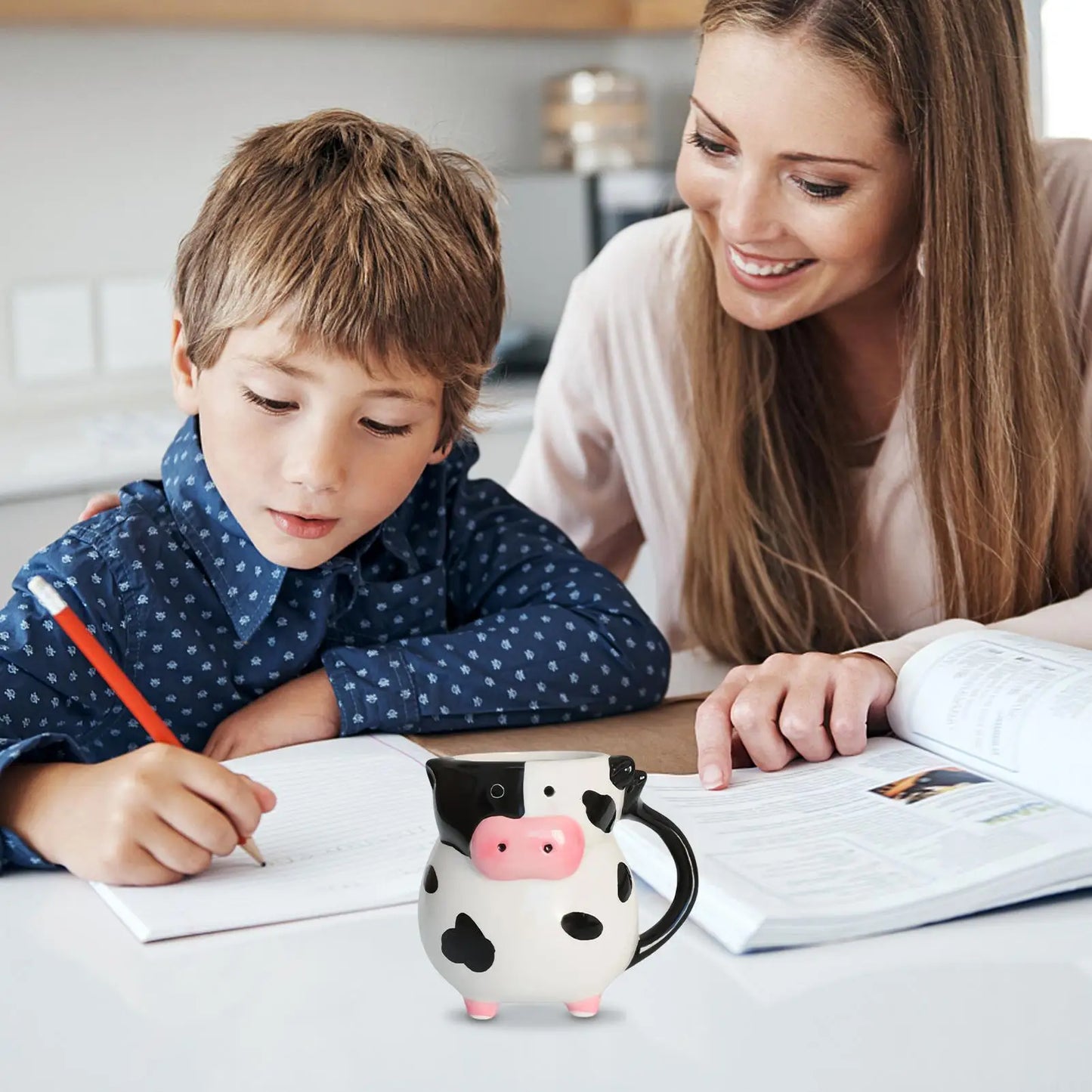 Cow Pattern Coffee Mug 585ml Cute Ceramic Milk Cup with Handle for Tea Hot Chocolate Birthday Gift Funny Novelty Drinkware